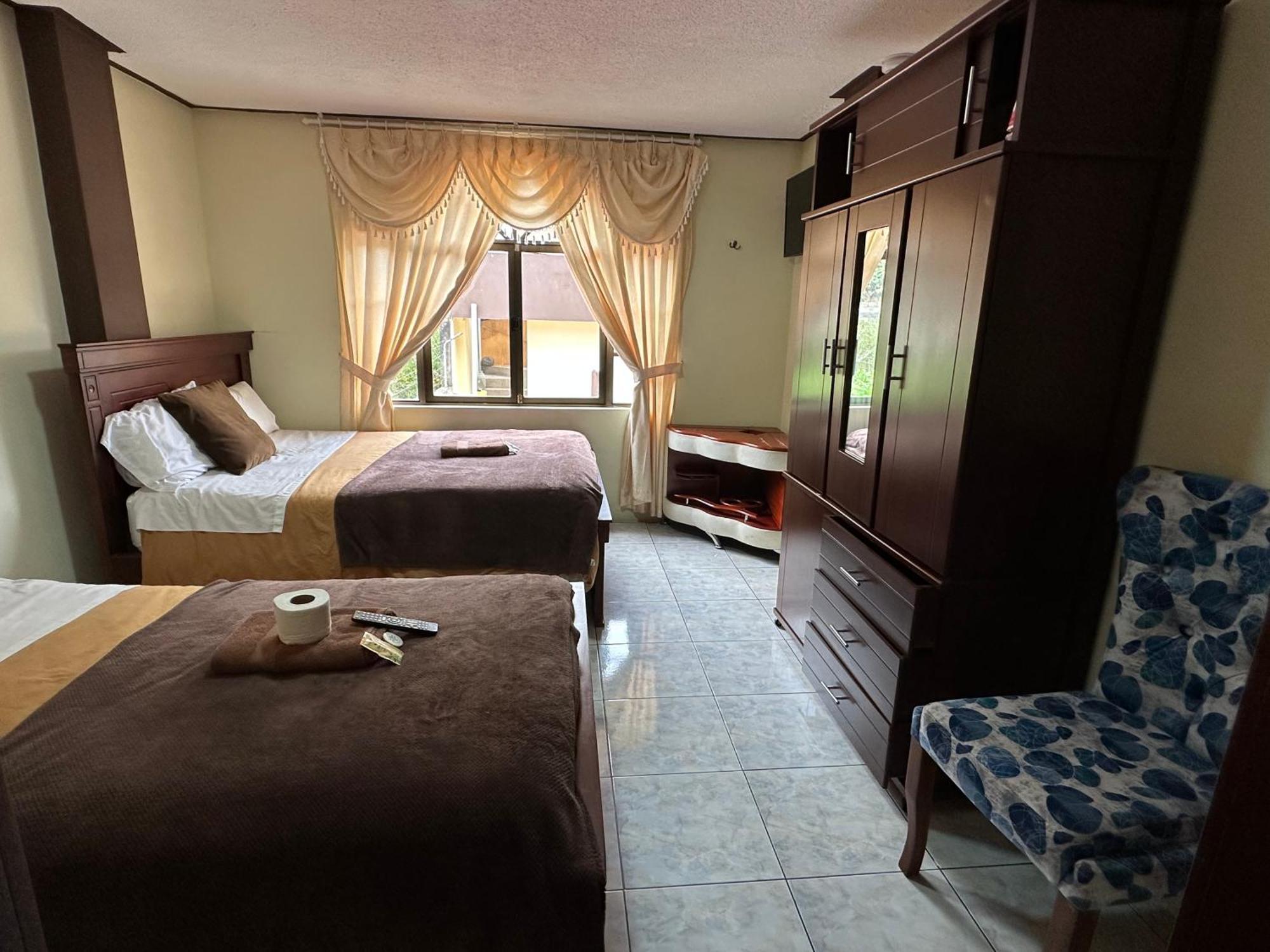 Hotel Casa Santa Lucia Баньос Экстерьер фото