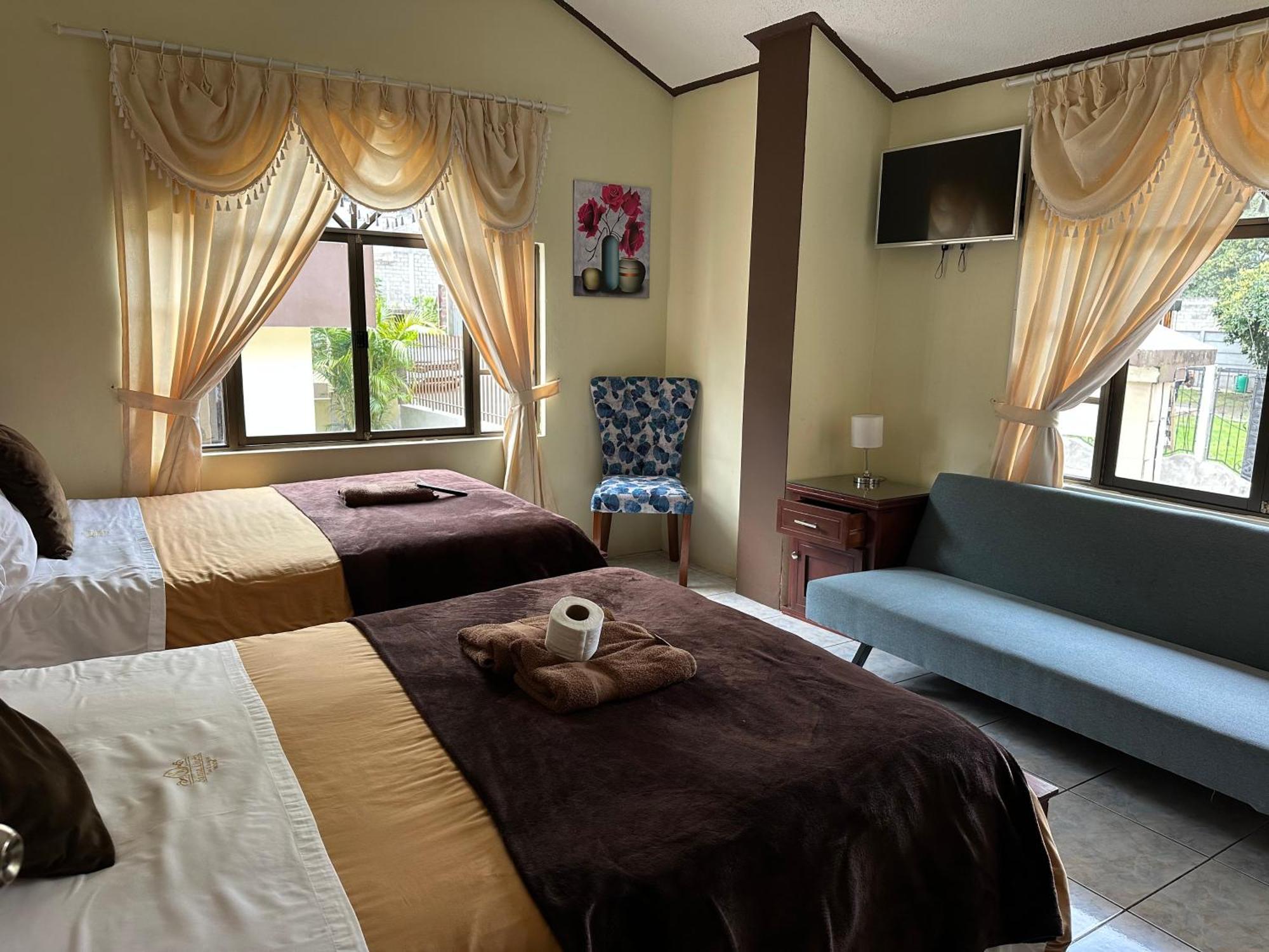 Hotel Casa Santa Lucia Баньос Экстерьер фото